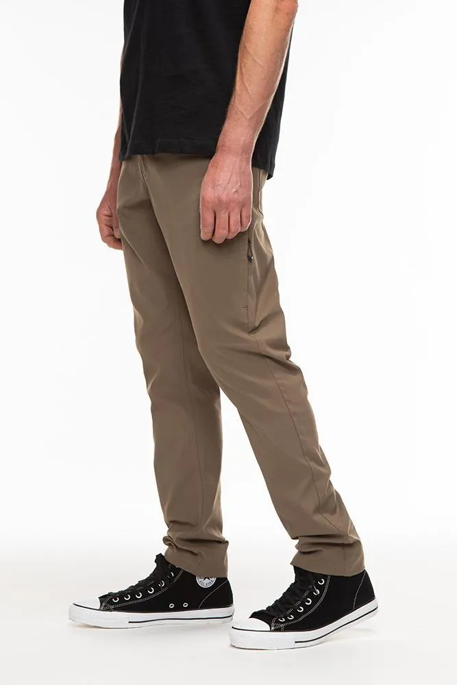 686 Men's Everywhere Pant - Slim Fit 2024