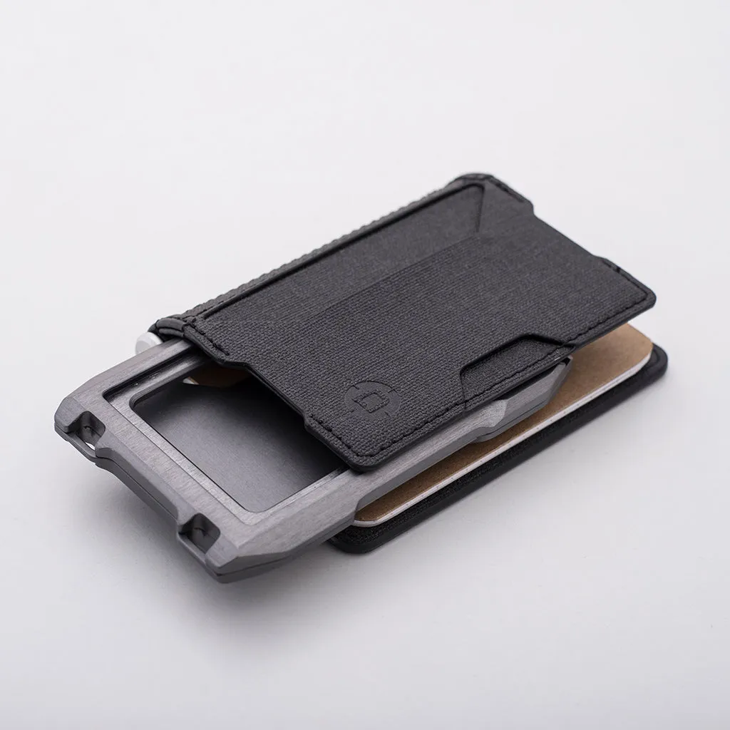 A10 ADAPT™ BIFOLD PEN WALLET