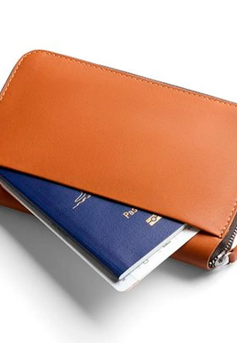 Bellroy Travel Folio Second Edition Caramel