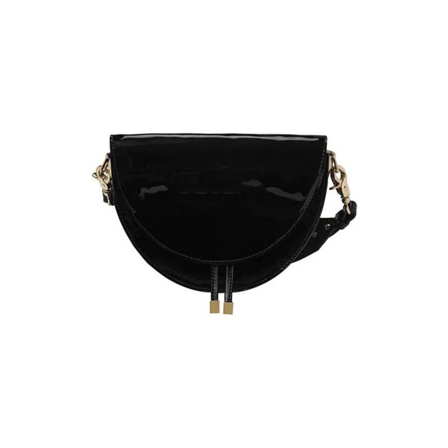 Chic CrocSaddle Vintage Leather Shoulder Bag