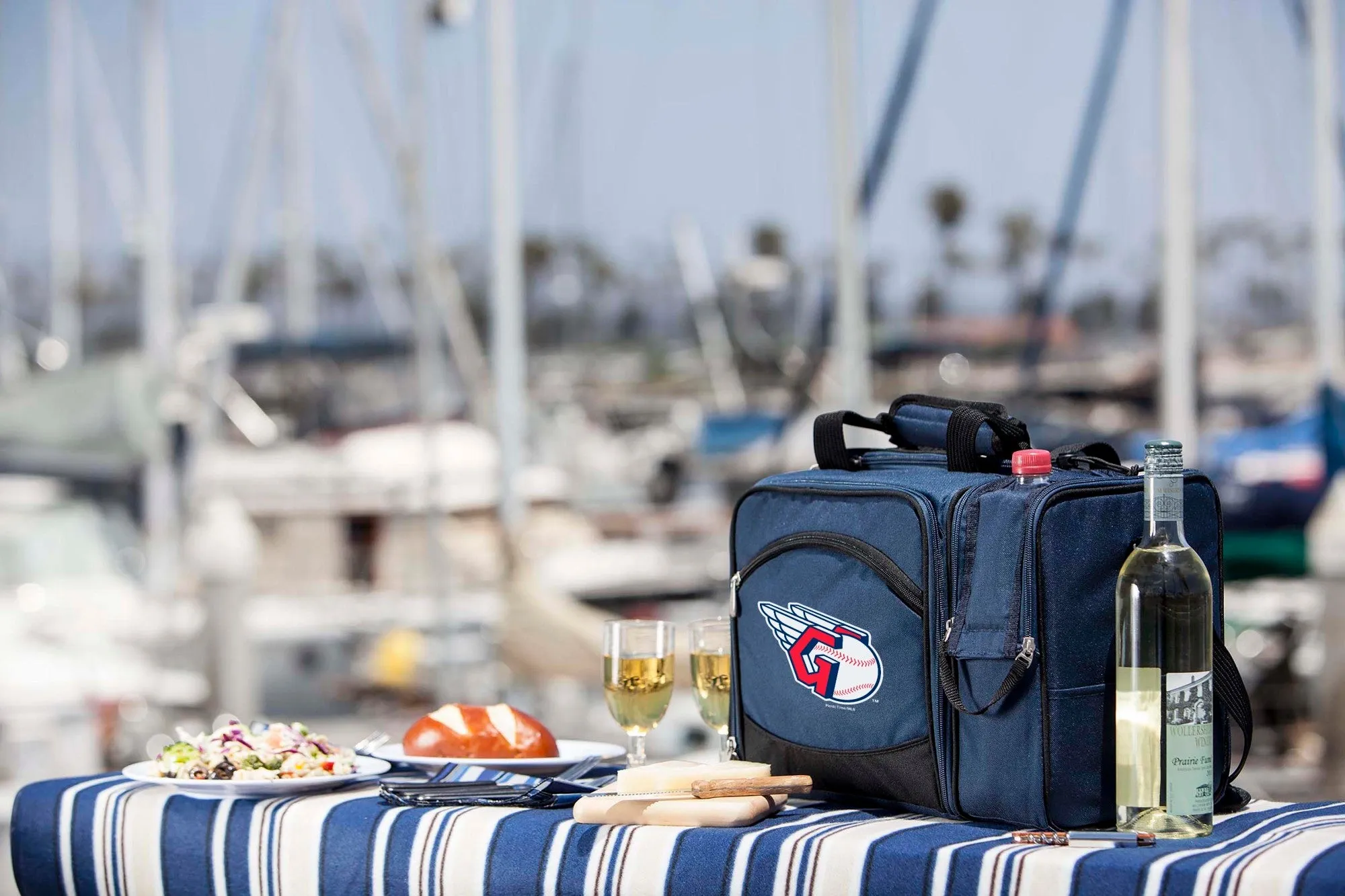 Cleveland Guardians - Malibu Picnic Basket Cooler