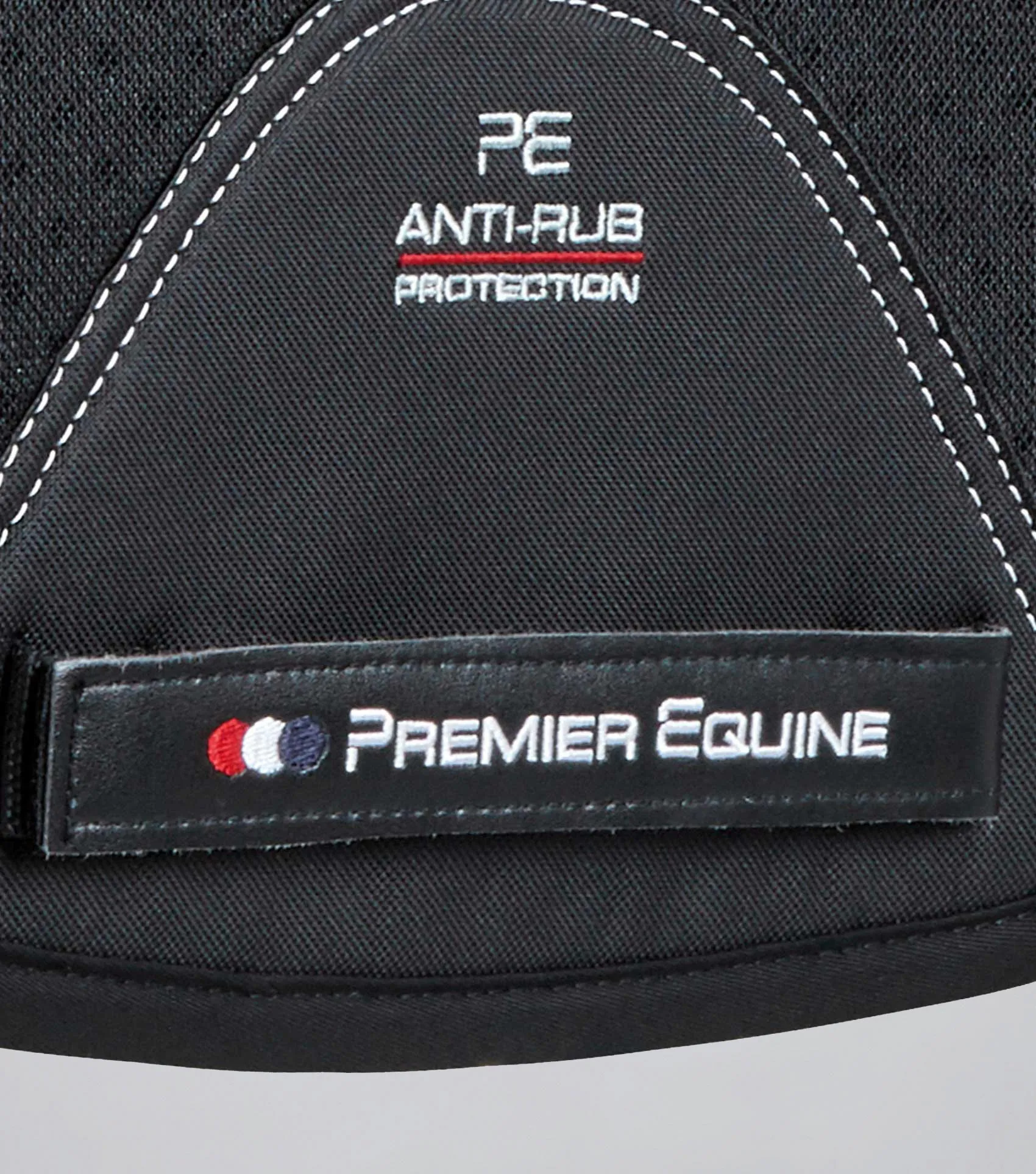 Close Contact Airtechnology Shockproof Wool Saddle Pad - GP/Jump Square Black/Black Wool