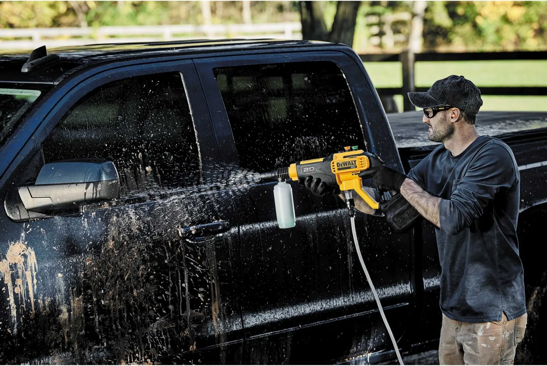 DeWalt DCPW550P1 20V Max Cordless Power Cleaner Washer Kit