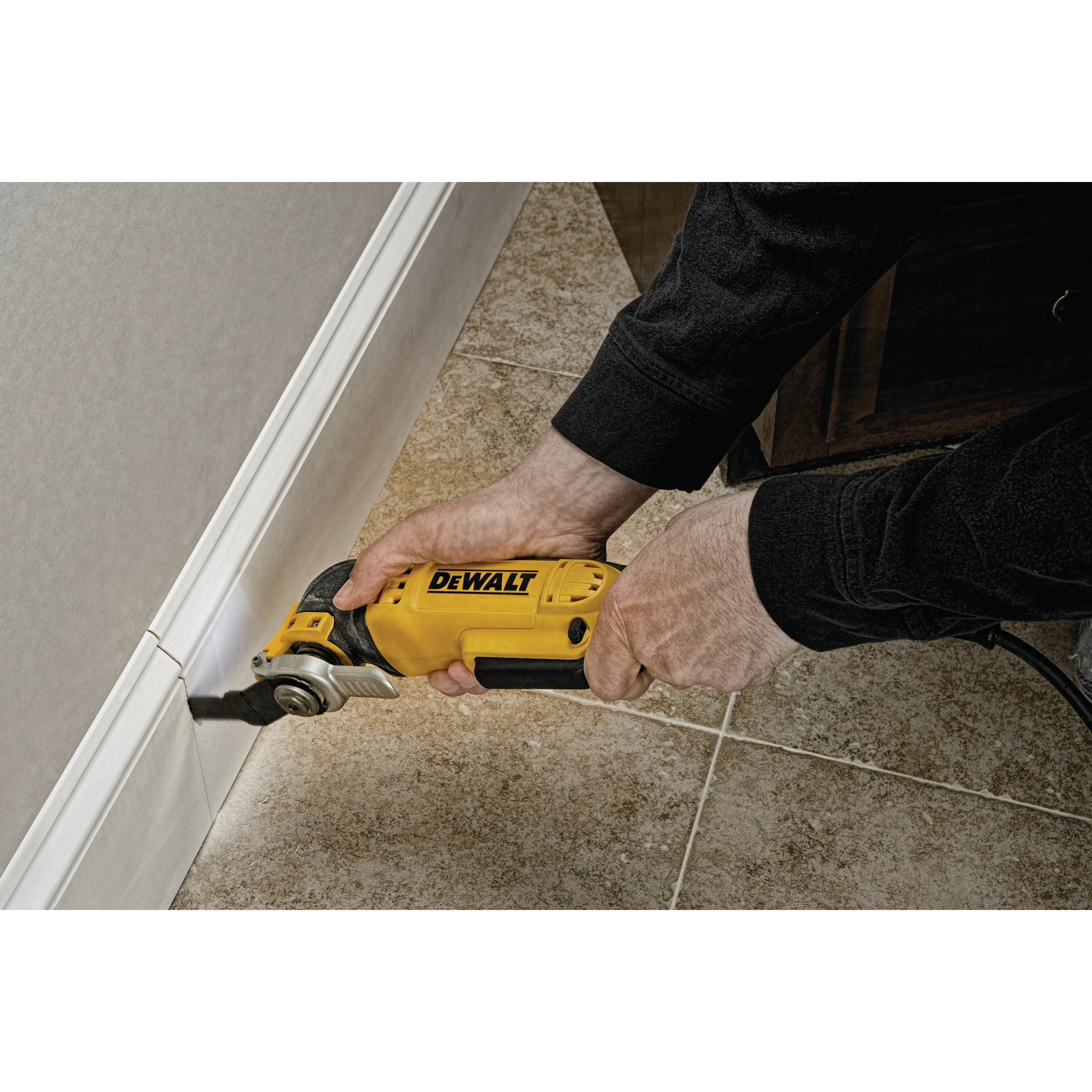 DeWalt DWE315K Oscillating Multi-Tool Kit