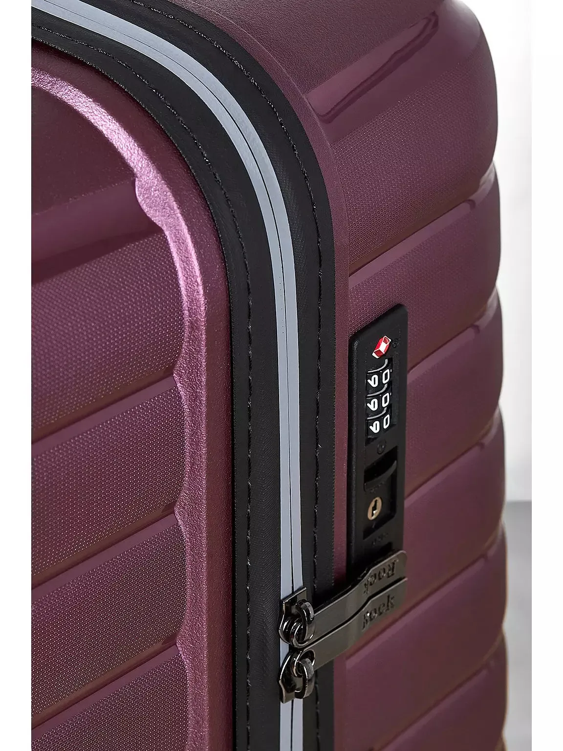 HYDRA-LITE Set of 3 Suitcases  - Purple