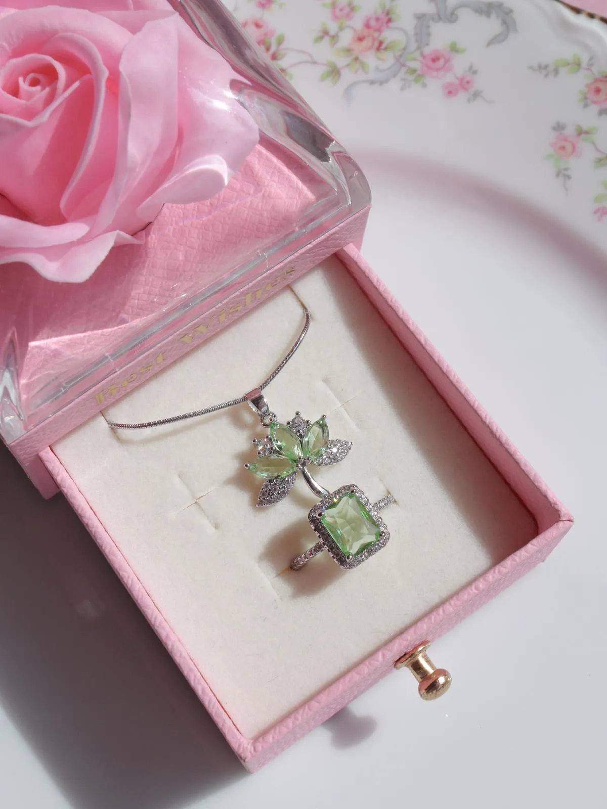 Princess Tiana Necklace and Ring Set