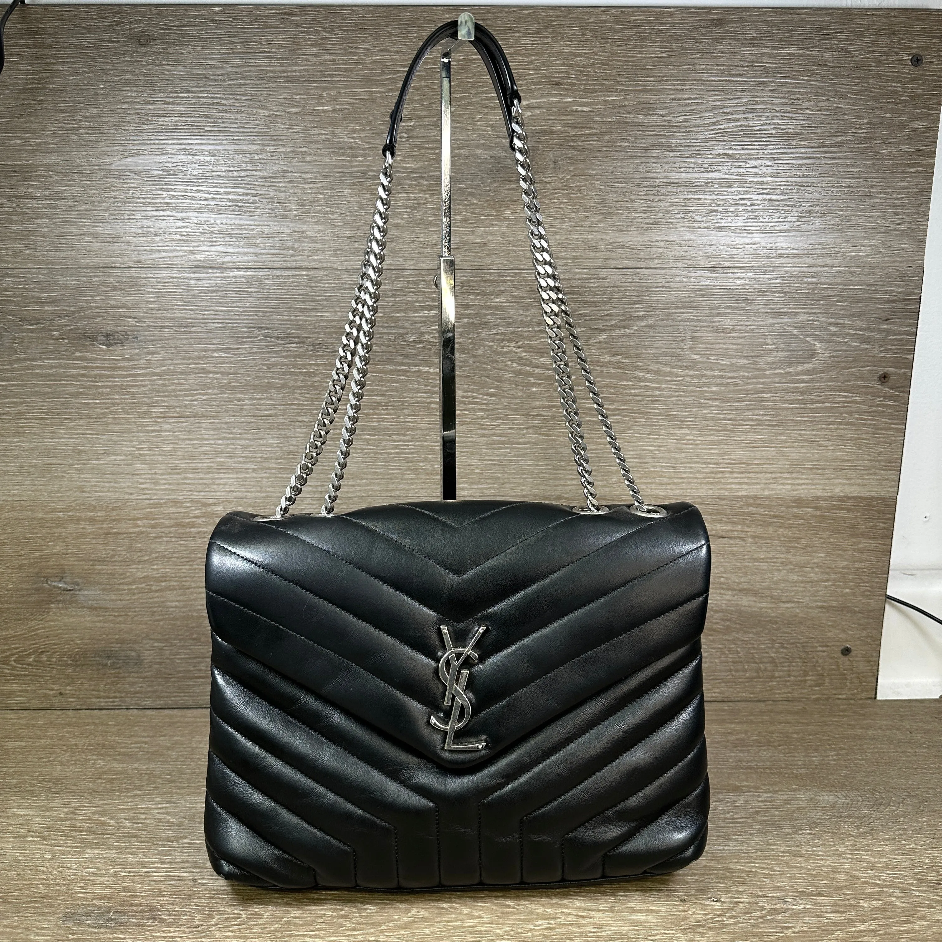 Saint Laurent Loulou Medium Matelasse Calfskin Flap-Top Shoulder Bag