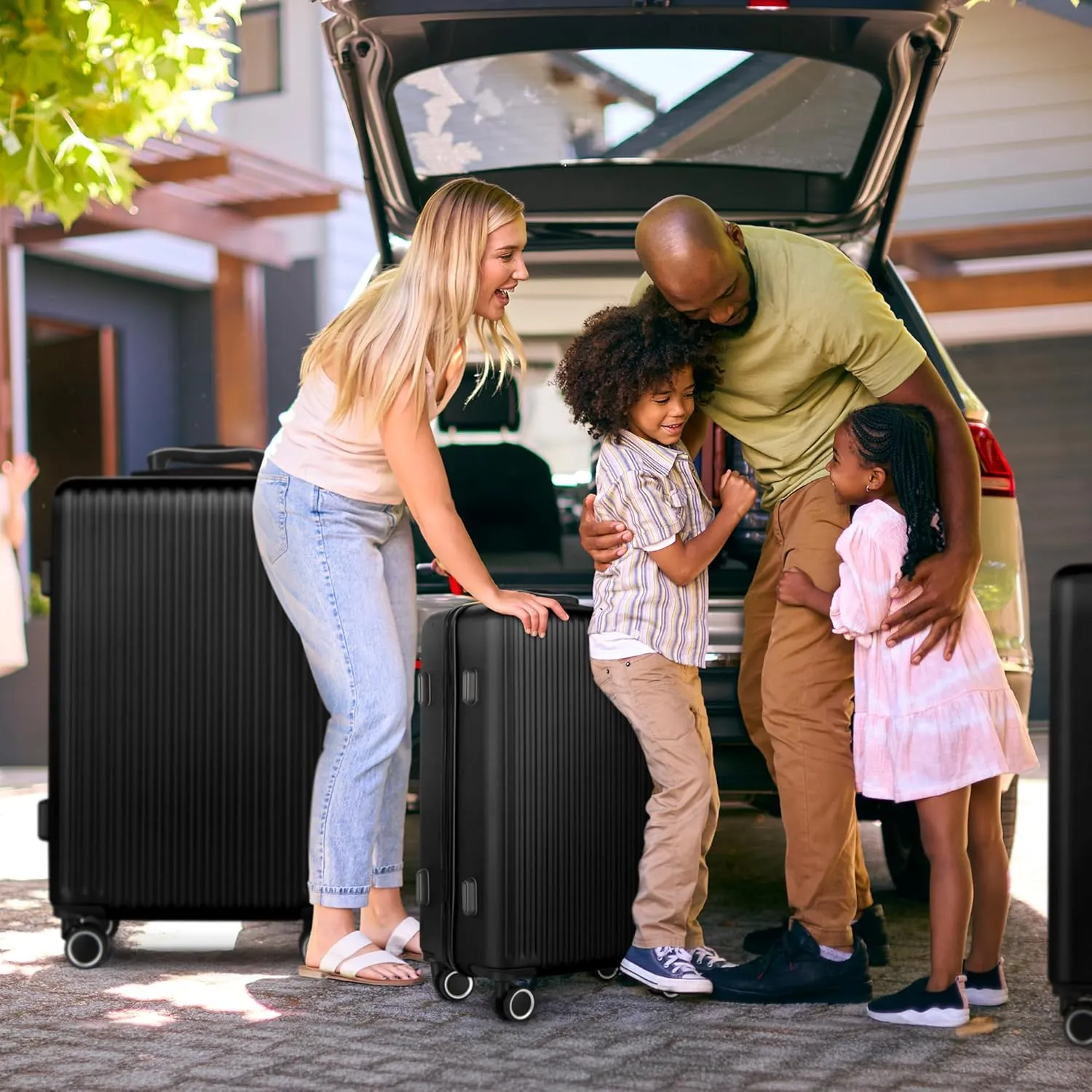 Vacay 3pc Suitcase Set in Black